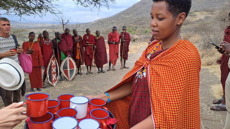 Tanzanija, Masai dobrodošlica